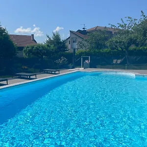 Logis La Thomasse 3*, Aurillac France